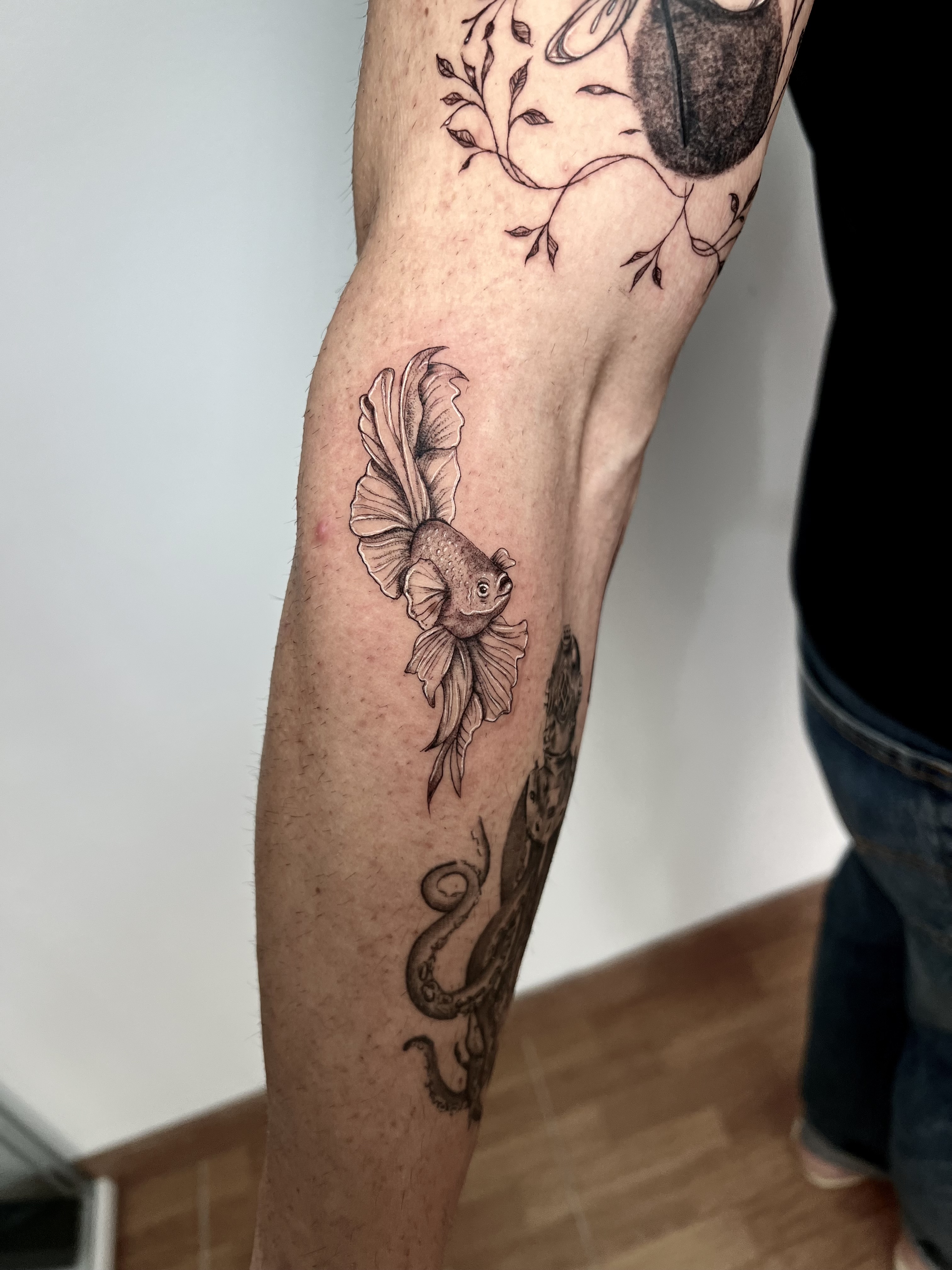 Tattoo (blackwork) bw_037