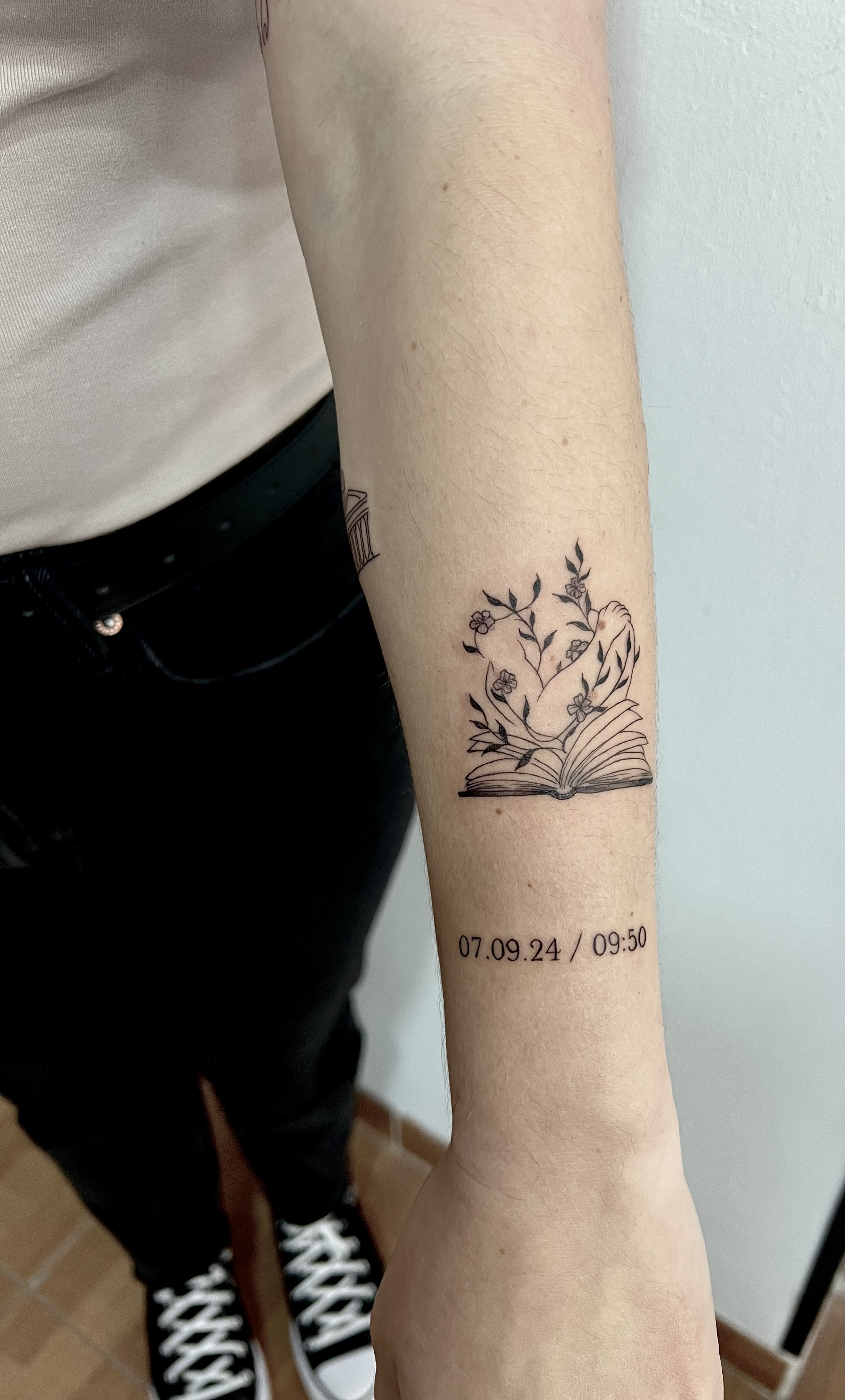 Tattoo (fine-line) fl_002