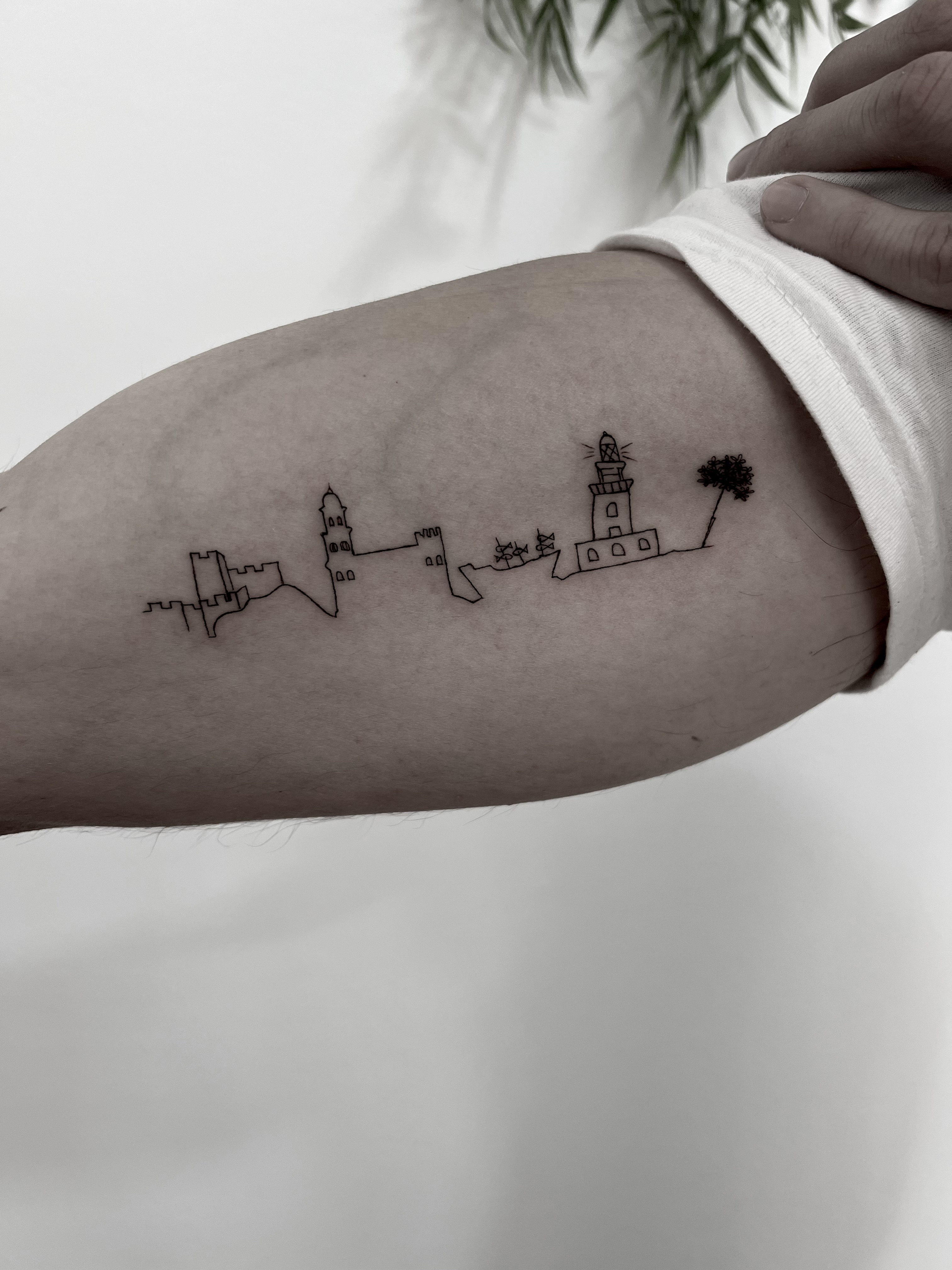 Tattoo (fine-line) fl_025